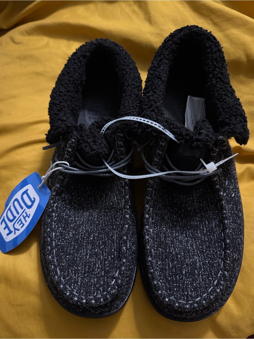 Hey Dude Wendy Fold Brushed Cozy Black Knit Slip-Ons with Sherpa Trim Sz 10